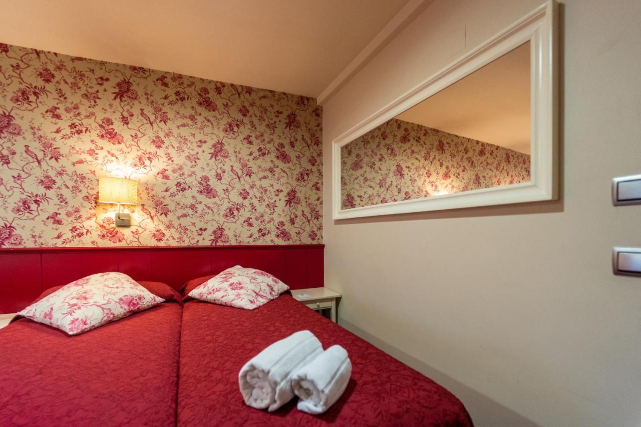 Hostal Matheu Madrid Exteriér fotografie